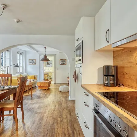 Mathilde Apartment *